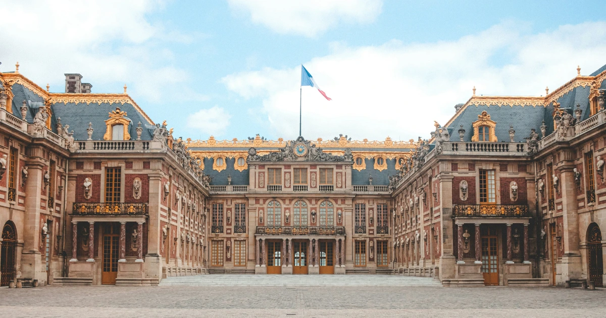Wheelchair Accessible Versailles