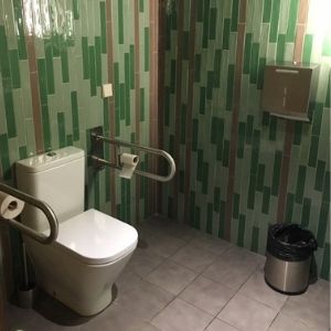Accessible Restaurant Barcelona BICNIC accessible washroom