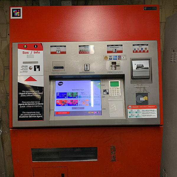 BCN Metro ticket machine
