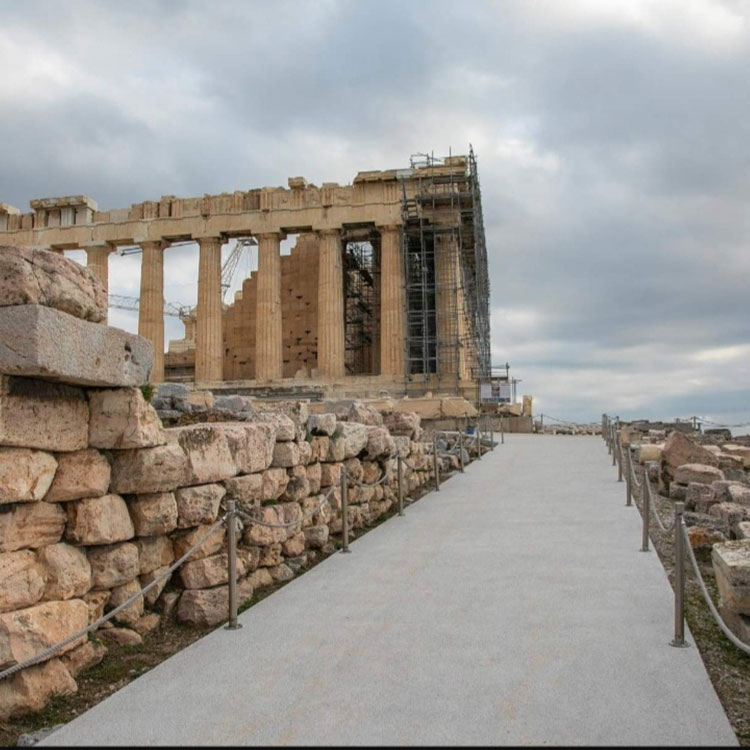 accessable path akropolis