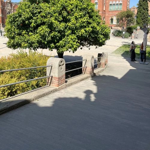 Built-in ramp going down