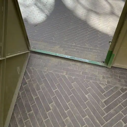 door treshold