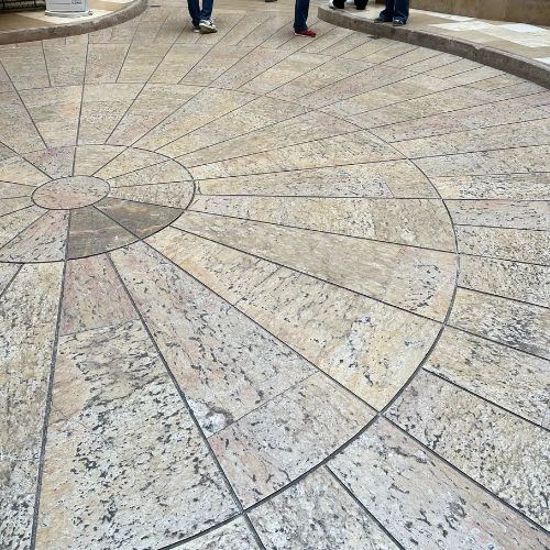 Floor patio