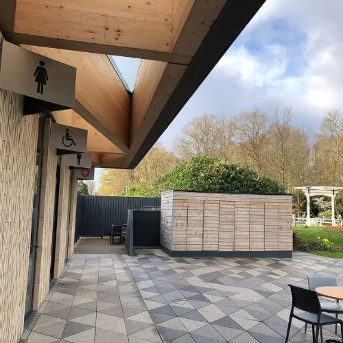 Keukenhof restrooms