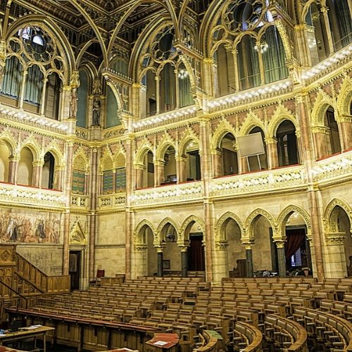 parliament budapest inside