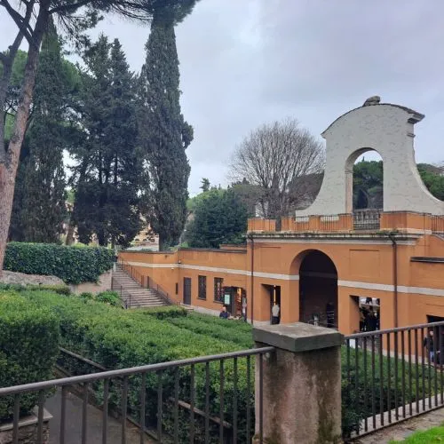 Picture Portale del Vignola main entrance and ramp