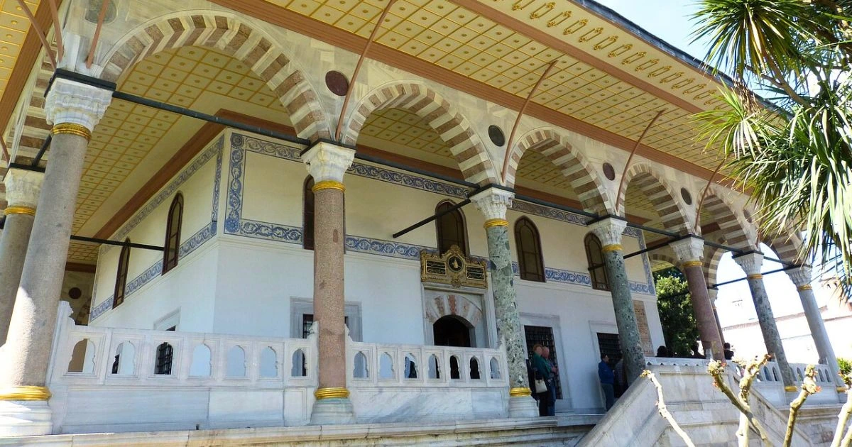 Topkapi chamber of petitions