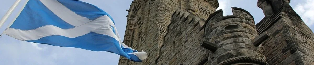 Wheelchair Accessible Scottish Heroes Driver Guided Tour Near Glasgow
